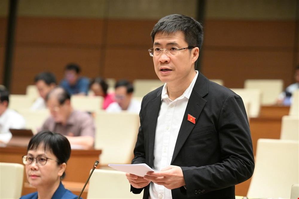 ĐBQH Hoàng Minh Hiếu.