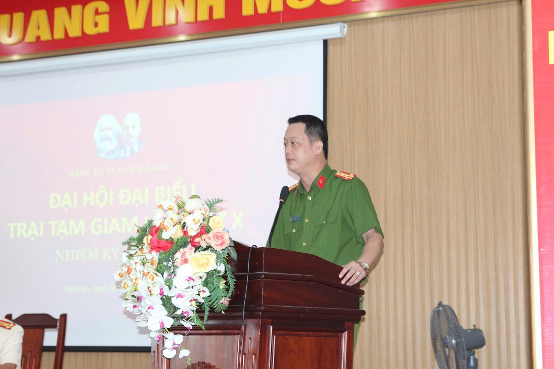 Đồng chí Đại tá Nguyễn Đức Cường, Phó Giám đốc Công an tỉnh chỉ đạo Đại hội