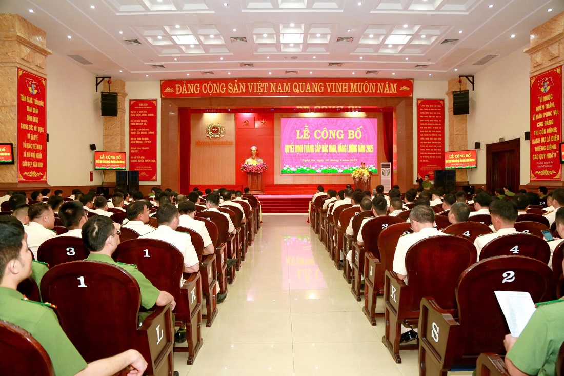 Toàn cảnh Lễ công bố