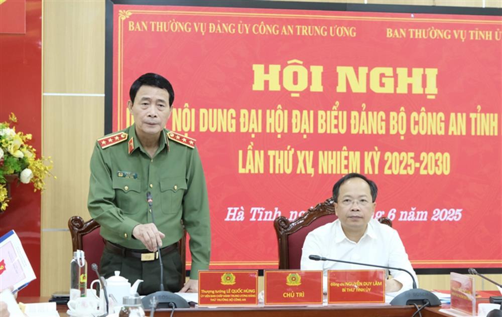 Thứ trưởng Lê Quốc Hùng phát biểu chỉ đạo tại Hội nghị.