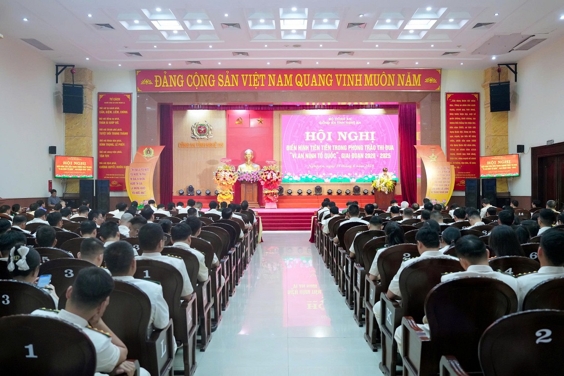 Toàn cảnh Hội nghị