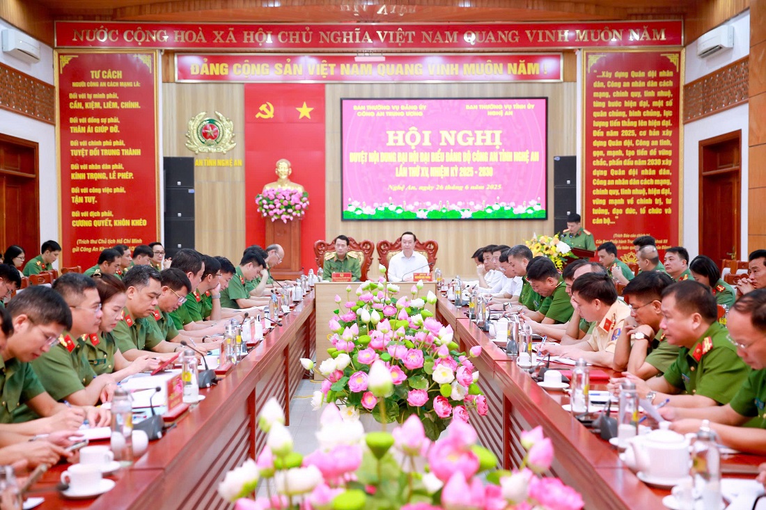 Toàn cảnh Hội nghị