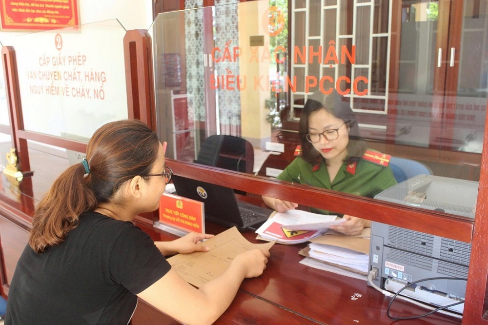 Mỗi cán bộ là một 'cửa sổ' của chính quyền – mở lòng, gần dân,  giải quyết thấu tình