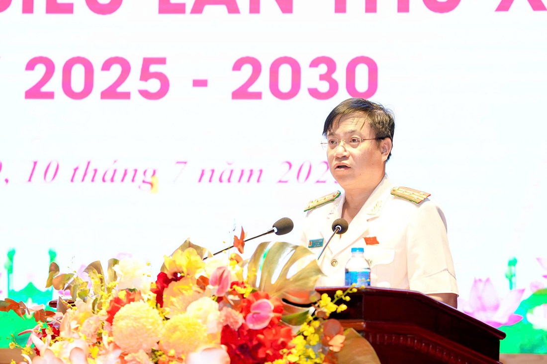 Đồng chí Đại tá Đinh Việt Dũng, Bí thư Đảng ủy khóa XIV, Giám đốc Công an tỉnh phát biểu chỉ đạo tại phiên trù bị 