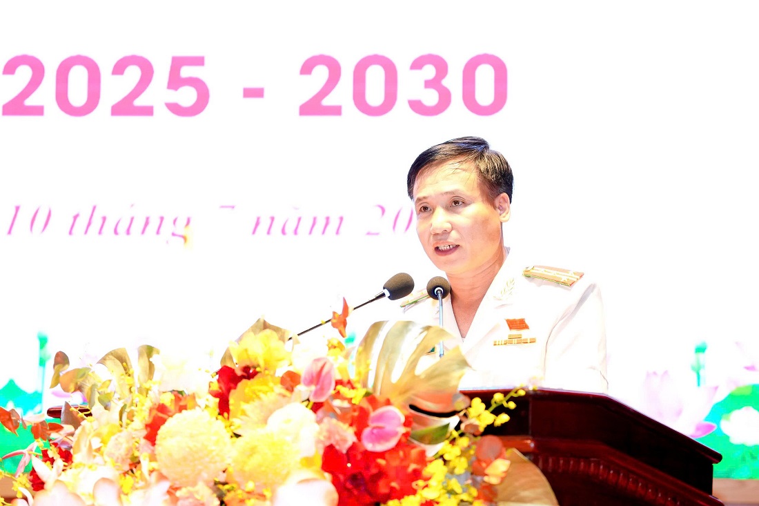 Đồng chí Đại tá Nguyễn Duy Thanh, Ủy viên Ban Thường vụ khóa XIV, Phó Giám đốc Công an tỉnh điều hành nội dung bầu Đoàn Chủ tịch, Đoàn Thư ký Đại hội và Ban Thẩm tra tư cách đại biểu dự Đại hội