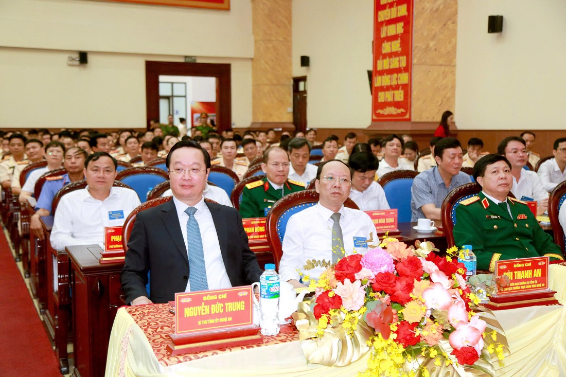 Các đại biểu tham dự Đại hội