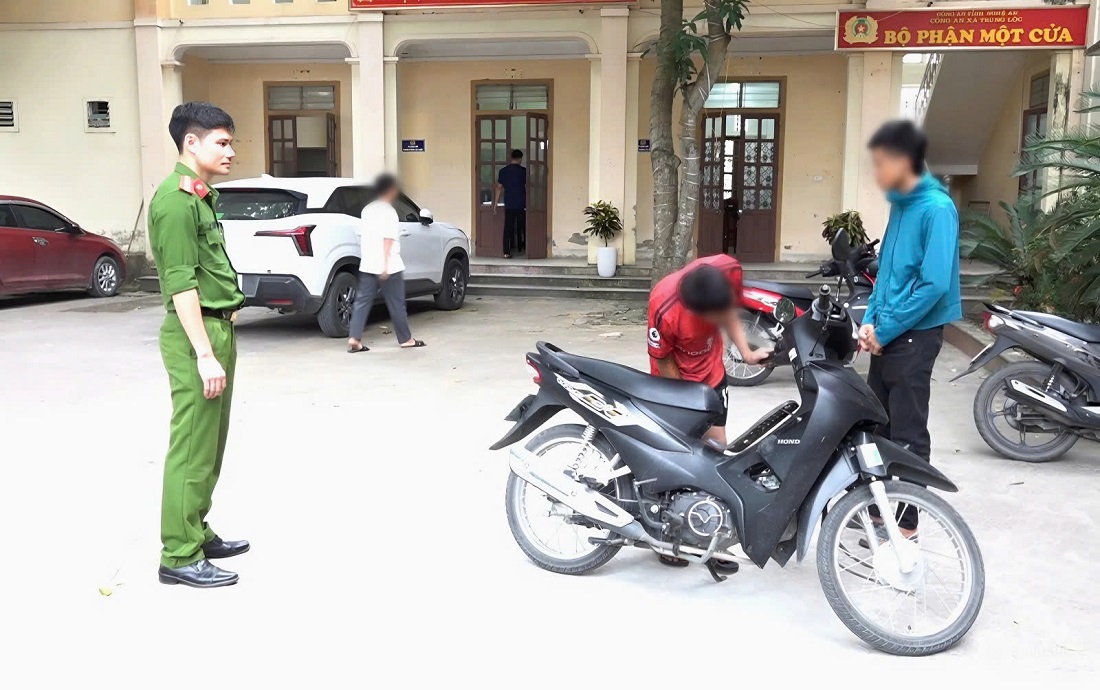 02 đối tượng H.T.P và V.M.H cùng tang vật bị bắt giữ