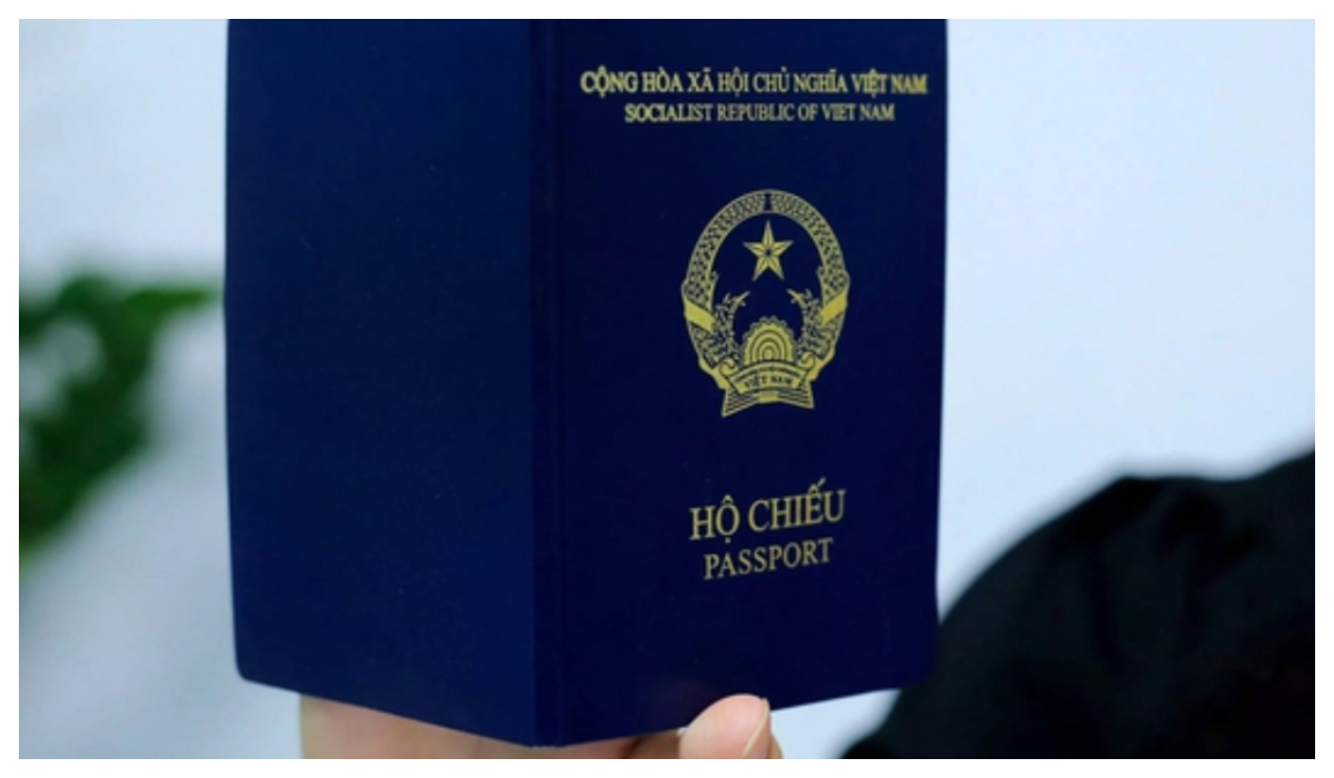 Sửa đổi, bổ sung một số điều quy định về mẫu hộ chiếu, mẫu giấy thông hành và các biểu mẫu liên quan