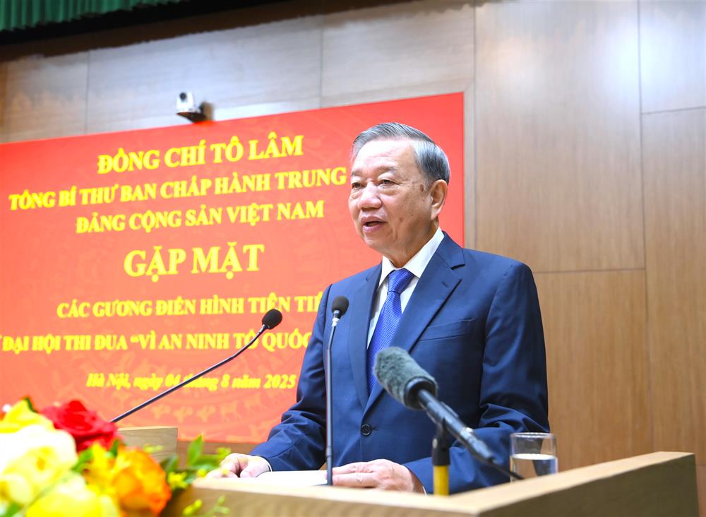 ổng Bí thư Tô Lâm phát biểu tại buổi gặp mặt.