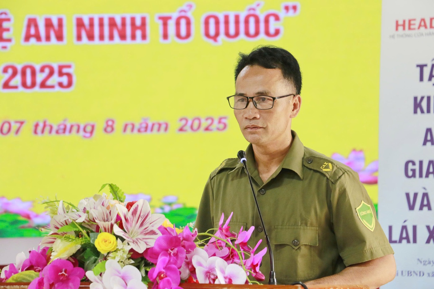 Nhiều tham luận được trình bày tại Ngày hội