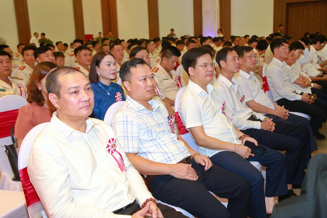 Các đại biểu dự Lễ kỷ niệm