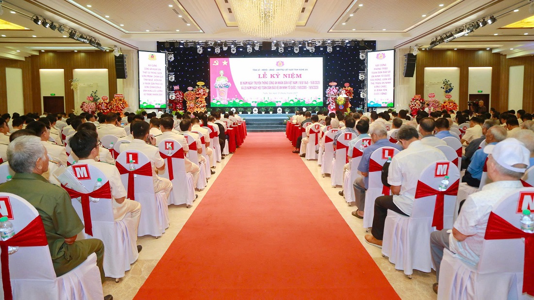 Toàn cảnh buổi lễ