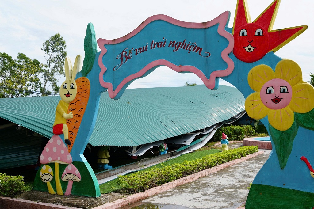 Đoàn công tác đến thị sát tại Trường mầm non Thịnh Sơn, xã Đô Lương