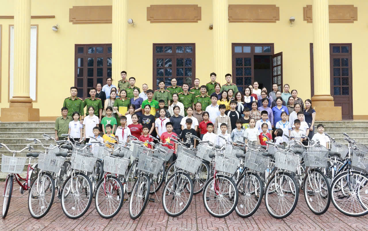 Đây là nguồn động viên tinh thần để các em tiếp tục nỗ lực học tập và phấn đấu vươn lên trong cuộc sống