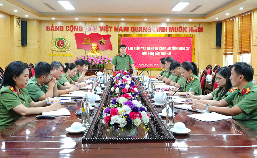 Nâng cao hiệu quả công tác kiểm tra, giám sát và thi hành kỷ luật đảng trong Công an Nghệ An