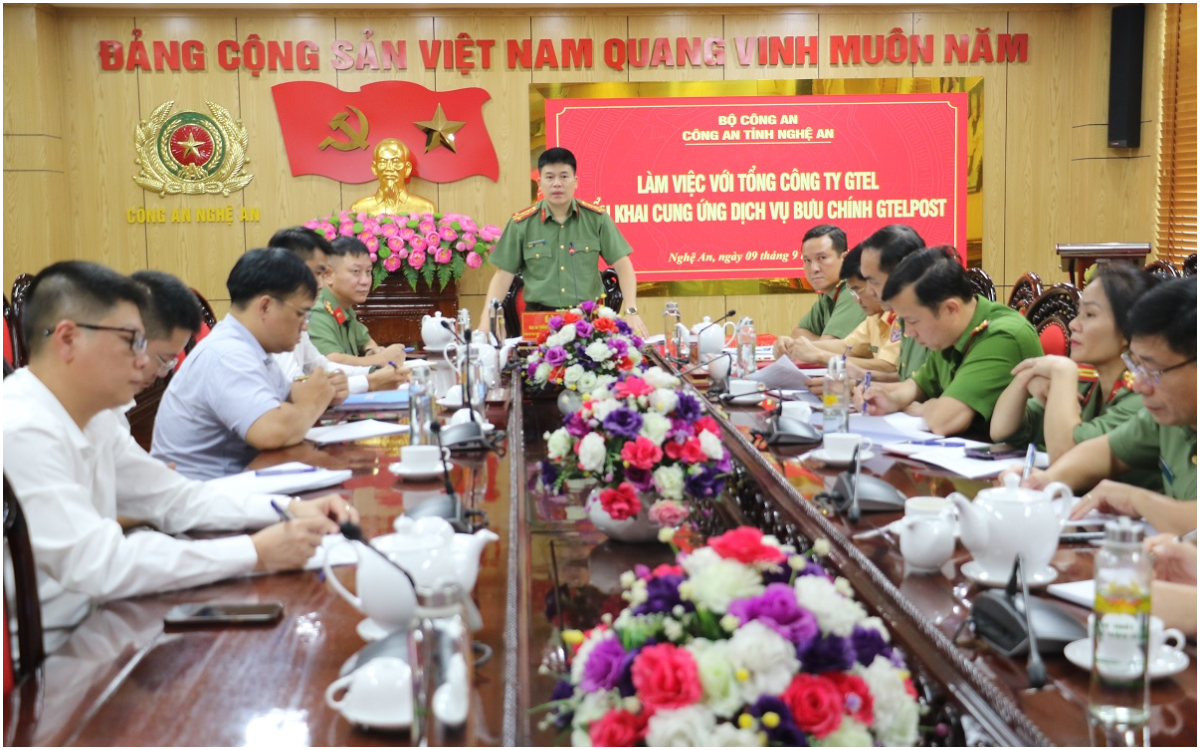 Phối hợp, trao đổi thống nhất phương án triển khai cung ứng dịch vụ bưu chính GTELPOST