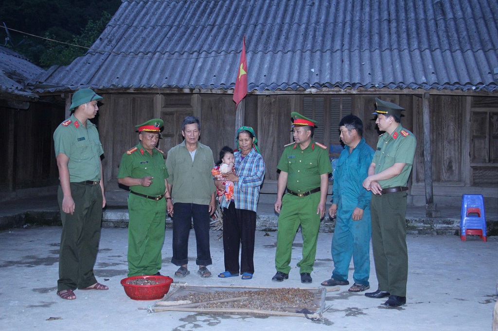 Công an Nghệ An nỗ lực bám địa bàn, bảo đảm ANTT nơi biên cương Tổ quốc