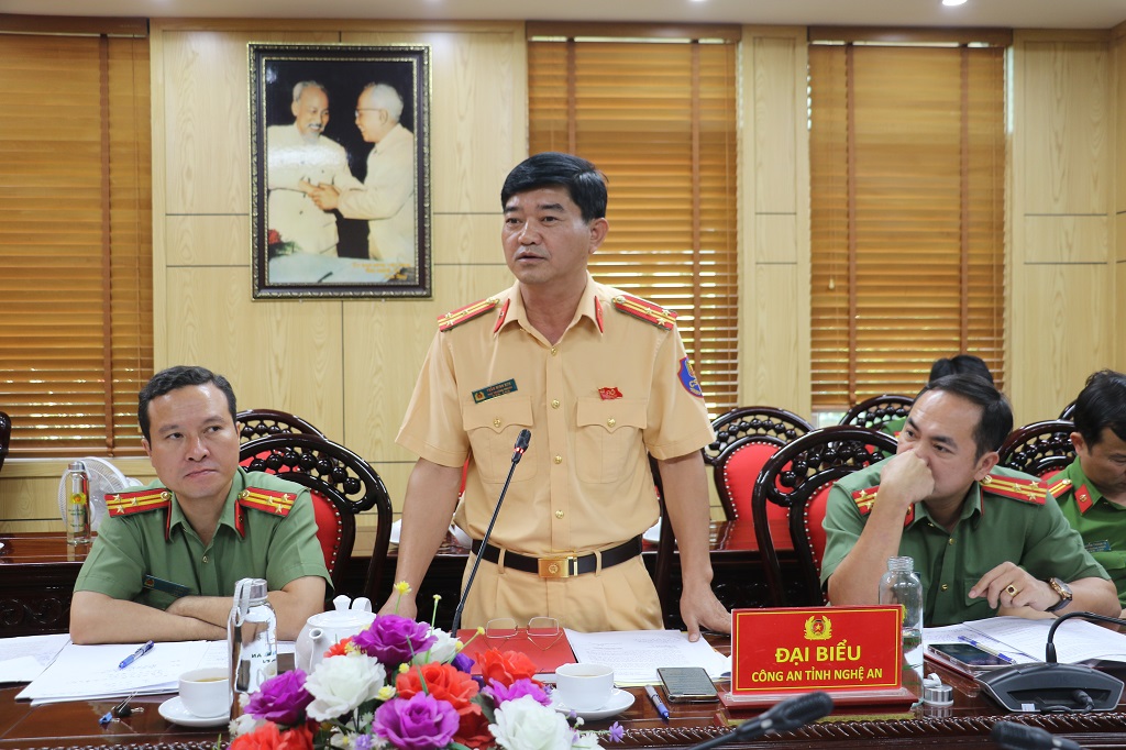 Các đại biểu thảo luận đề xuất các giải pháp