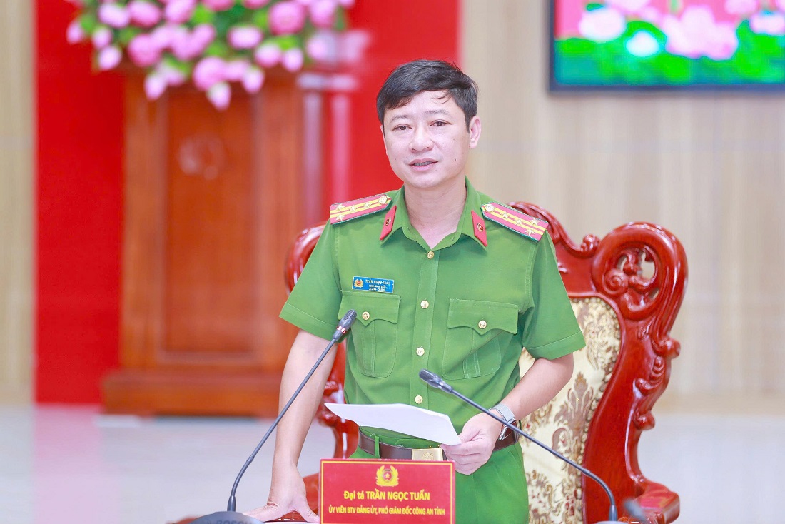 Đại tá Trần Ngọc Tuấn, Phó Giám đốc Công an tỉnh chủ trì Hội nghị