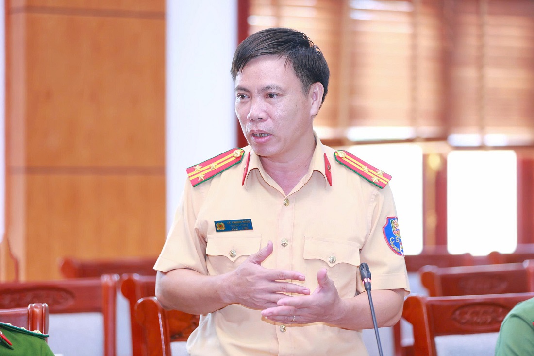 Các đại biểu thảo luận tại Hội nghị