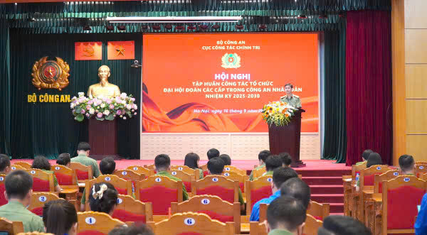 Toàn cảnh hội nghị