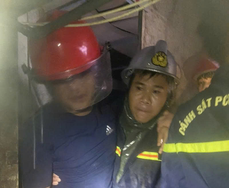 Kịp thời cứu người đến nơi an toàn