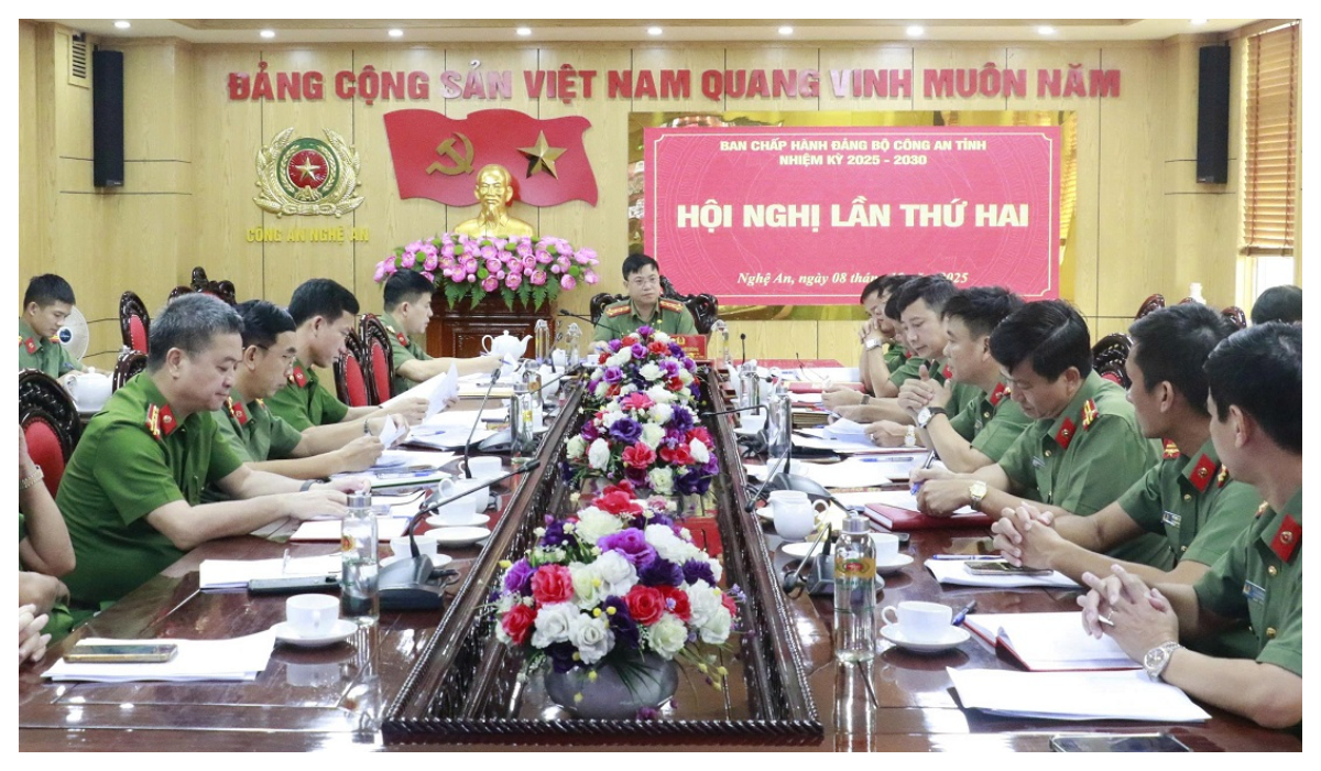 Hội nghị Ban Chấp hành Đảng bộ Công an tỉnh lần thứ hai