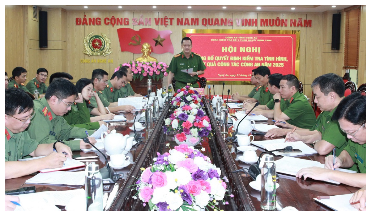 Công bố Quyết định kiểm tra tình hình, kết quả công tác Công an năm 2025