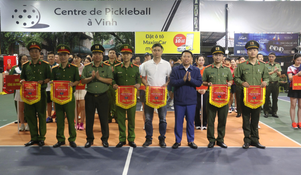 Hơn 150 vận động viên tham gia Giải Pickleball Công an tỉnh Nghệ An năm 2025