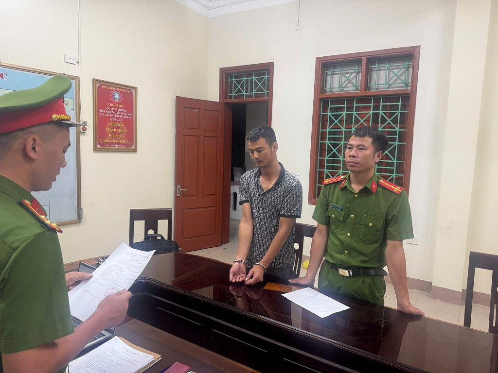 Cơ quan Cảnh sát điều tra đọc lệnh giữ người trong trường hợp khẩn cấp