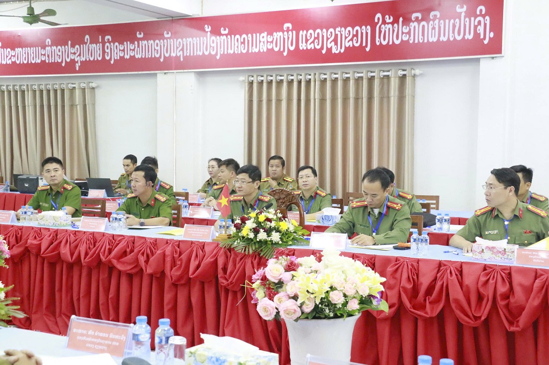 Đoàn đại biểu Công an tỉnh Nghệ An tham dự Hội nghị