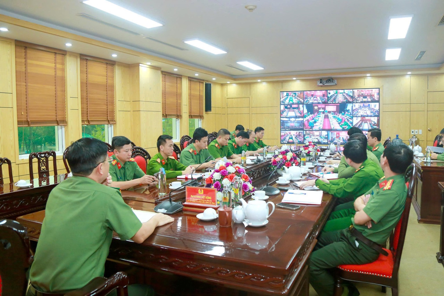 Hội nghị được tổ chức trực tuyến đến điểm cầu Công an các địa phương