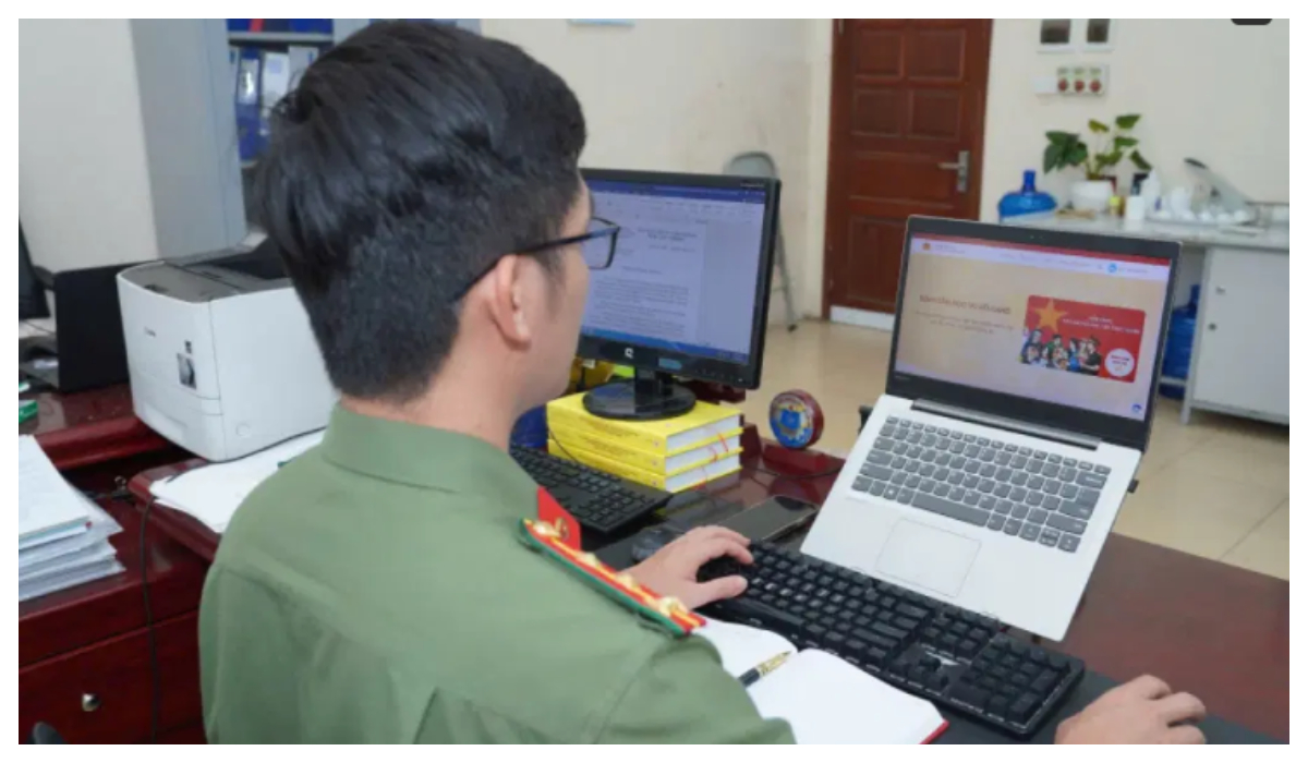 CAND gương mẫu đi đầu lan tỏa phong trào 