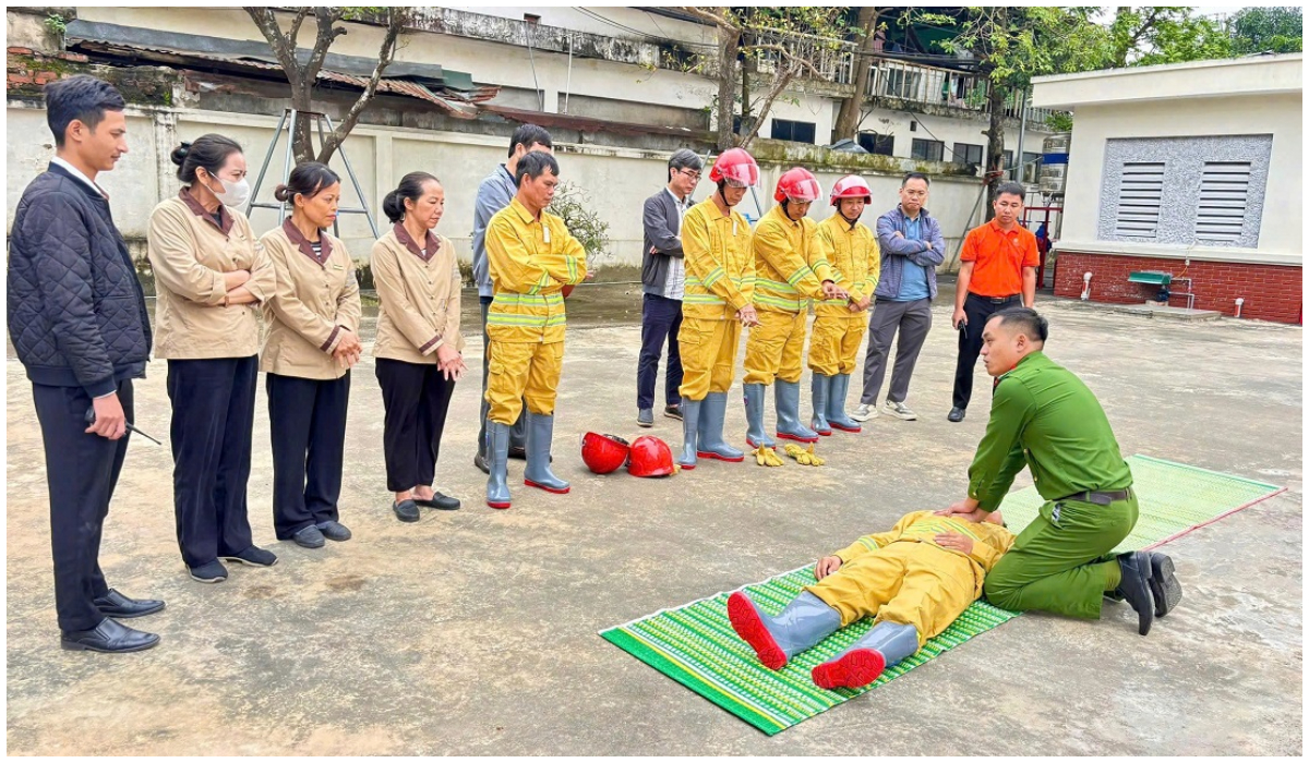 Tăng cường tuyên truyền, hướng dẫn người dân PCCC trong mùa hanh khô