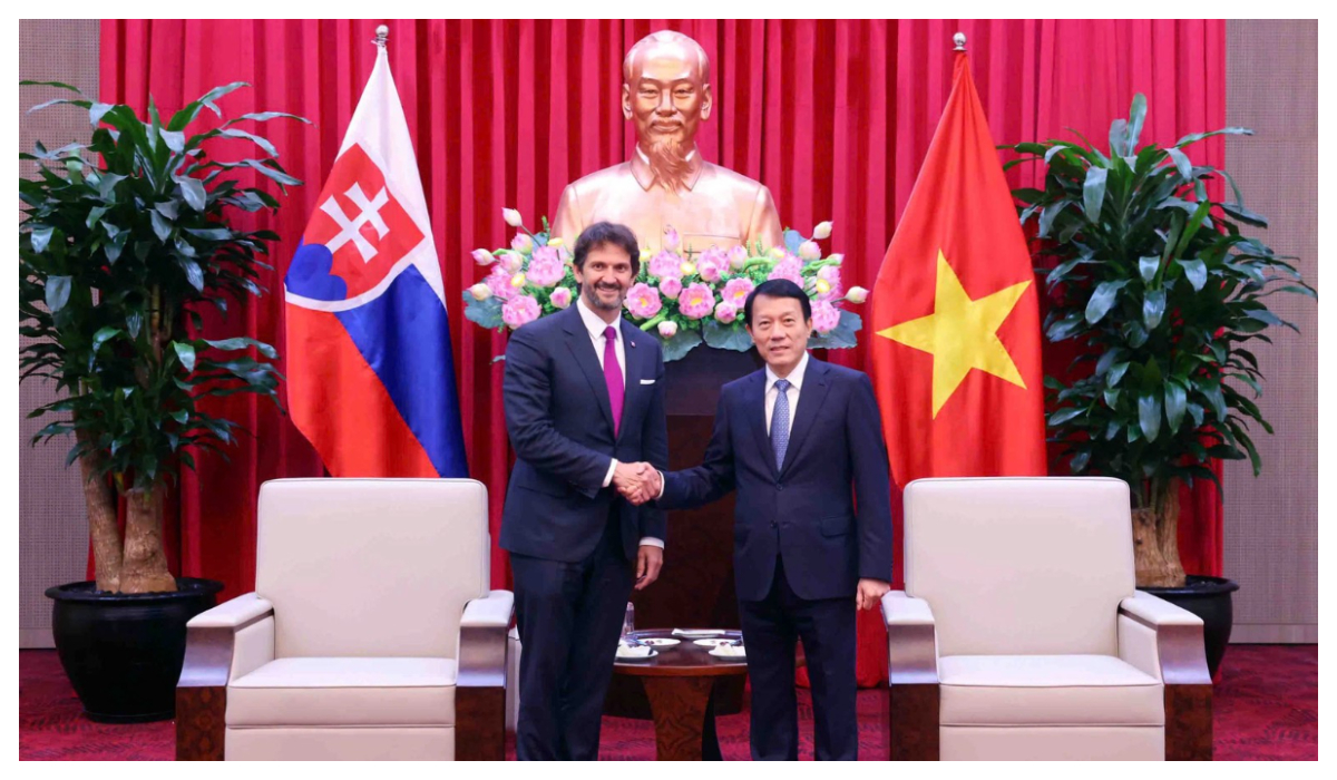Bộ trưởng Lương Tam Quang tiếp Phó Thủ tướng, Bộ trưởng Bộ Quốc phòng Slovakia