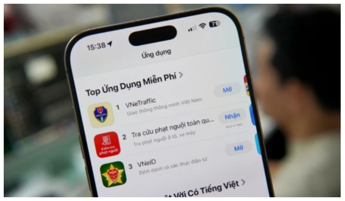 Ứng dụng VNeTraffic hỗ trợ người tham gia giao thông như thế nào?