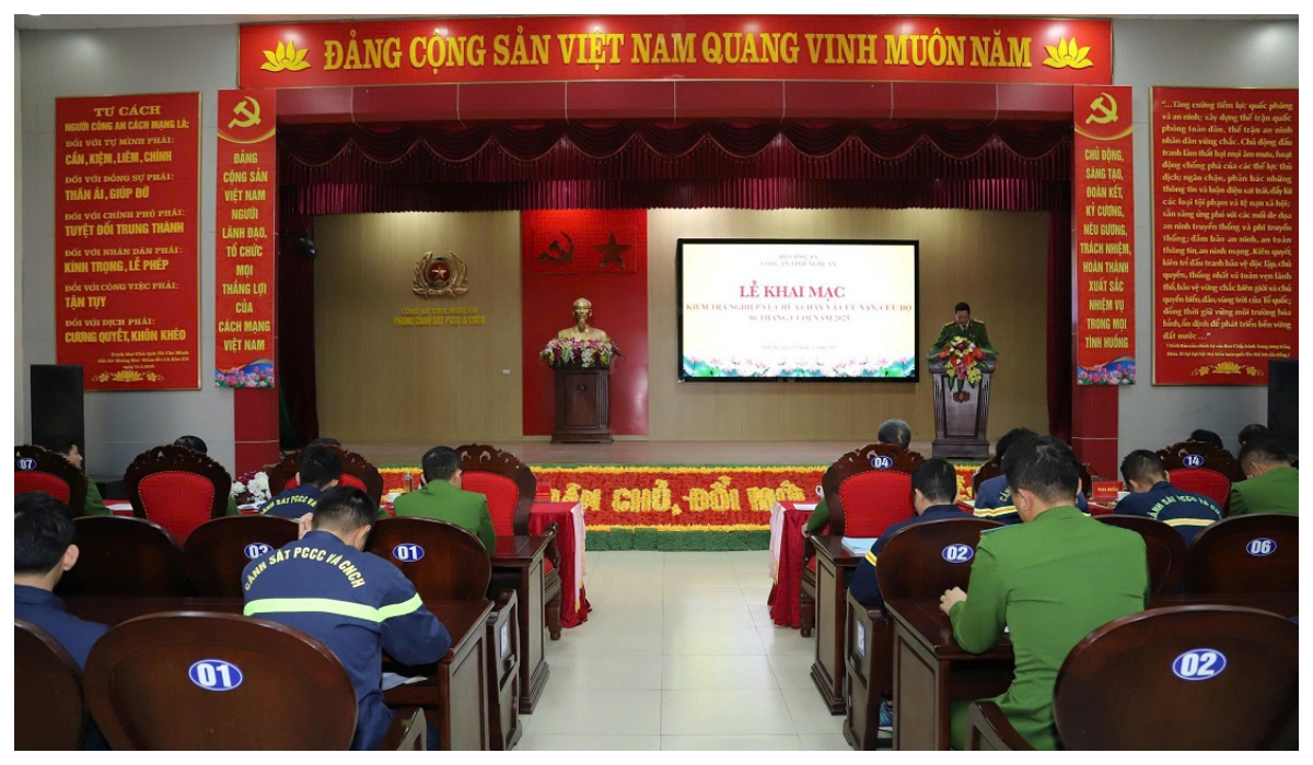 Kiểm tra nghiệp vụ chữa cháy và cứu nạn, cứu hộ 06 tháng cuối năm 2025