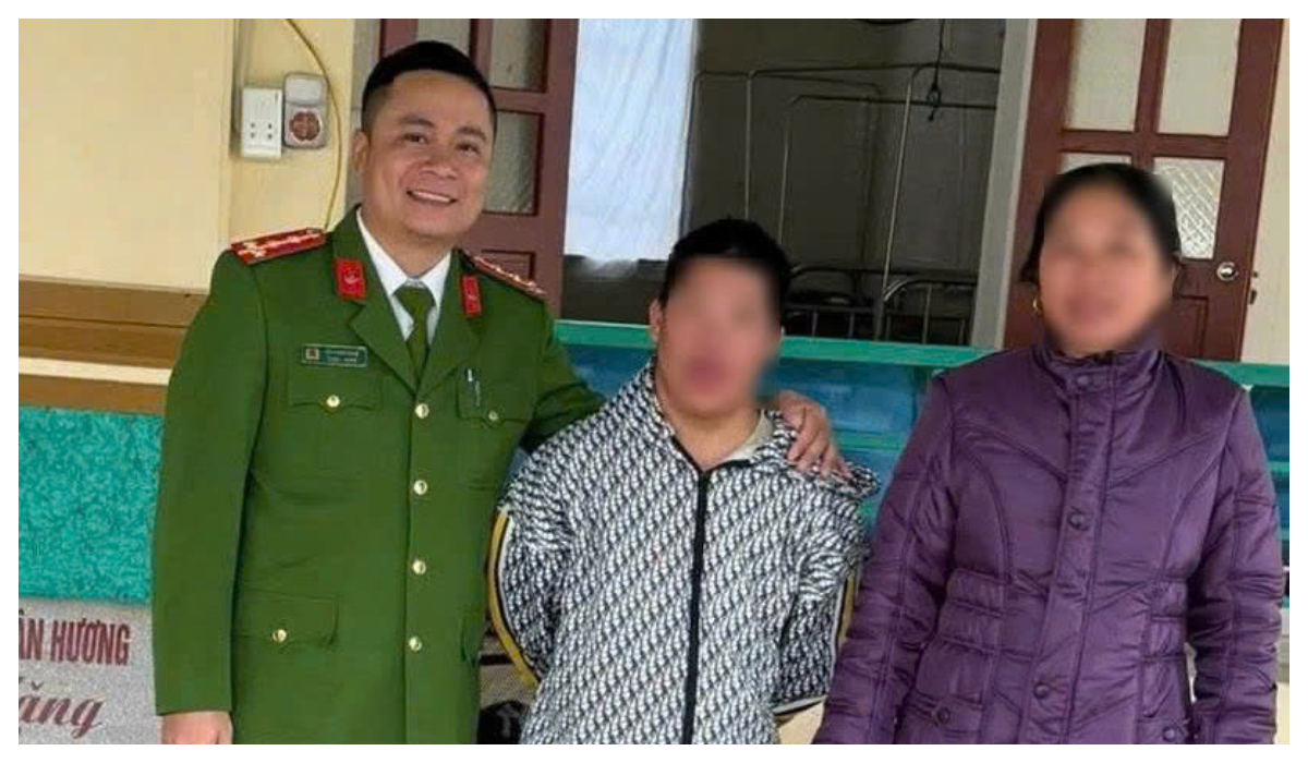 Công an xã Nghĩa Hành kịp thời hỗ trợ tìm người thân cho nam thanh niên đi lạc