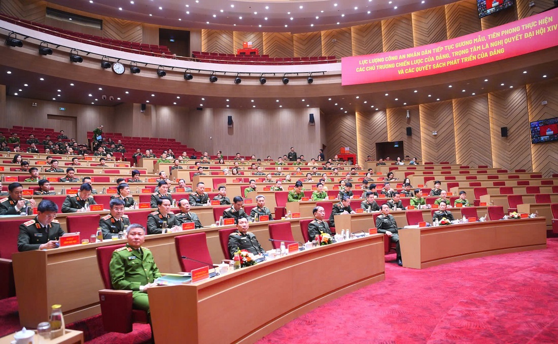 Các đại biểu tham dự