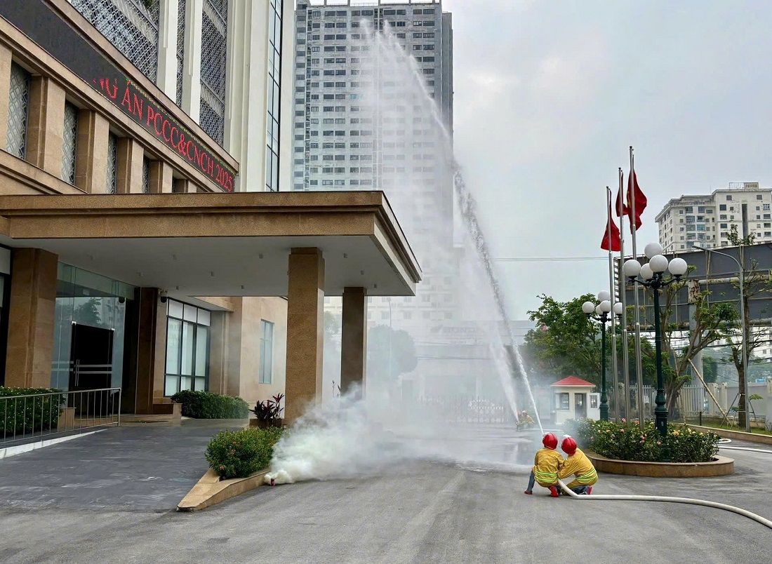 Thao tác nhuần nhuyễn sẽ giúp người dân xử lý sự cố nhanh chóng và hiệu quả