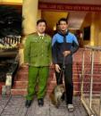 Công an xã Bạch Ngọc tuyên truyền, vận động người dân tự nguyện giao nộp động vật hoang dã