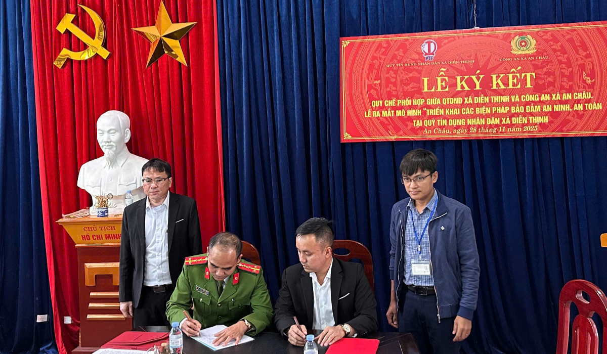 Ra mắt mô hình phối hợp bảo đảm an ninh trật tự giữa Công an xã An Châu và Quỹ tín dụng nhân dân xã