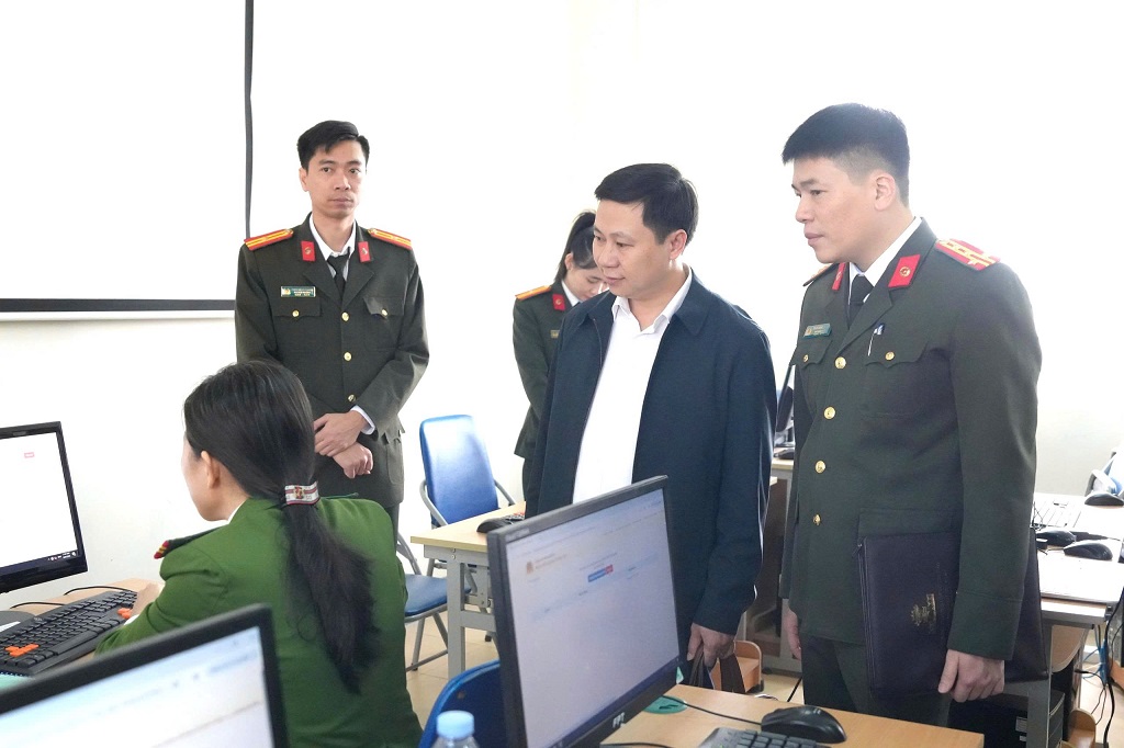 Kiểm tra, đánh giá nhận thức nghiệp vụ công tác giám sát, kỷ luật Đảng