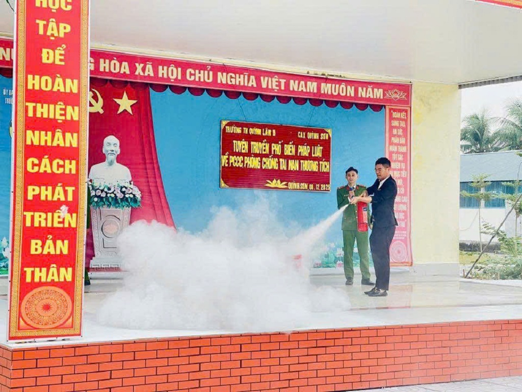 Đẩy mạnh tuyên truyền nâng cao nhận thức phòng cháy, chữa cháy cho học sinh