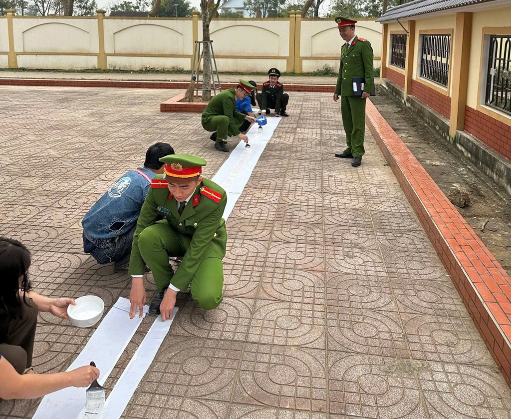 Công an xã Nghĩa Đồng phối hợp triển khai mô hình 