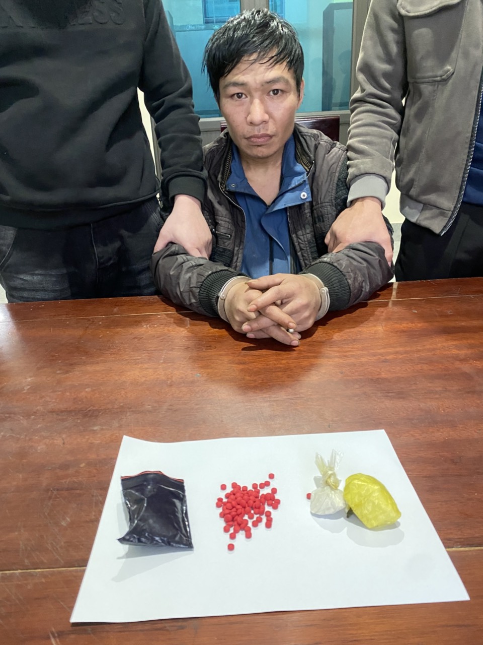 Bắt đối tượng truy nã, thu giữ hơn 33 gam ma túy