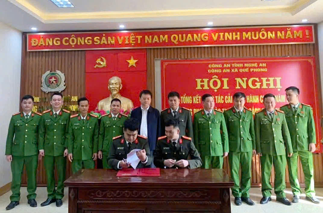 Công an xã Quế Phong tổng kết công tác cải cách hành chính năm 2025, phát động phong trào thi đua năm 2026