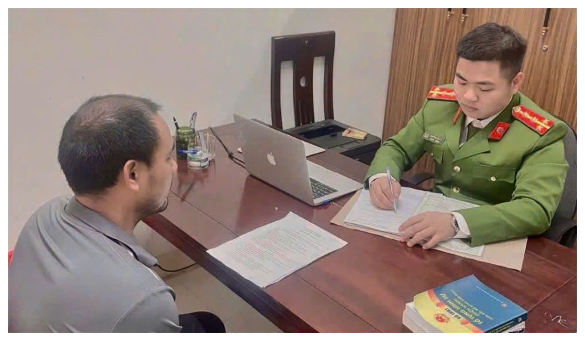 Công an xã làm rõ đối tượng tàng trữ, sử dụng trái phép vũ khí quân dụng để săn bắn chim trời