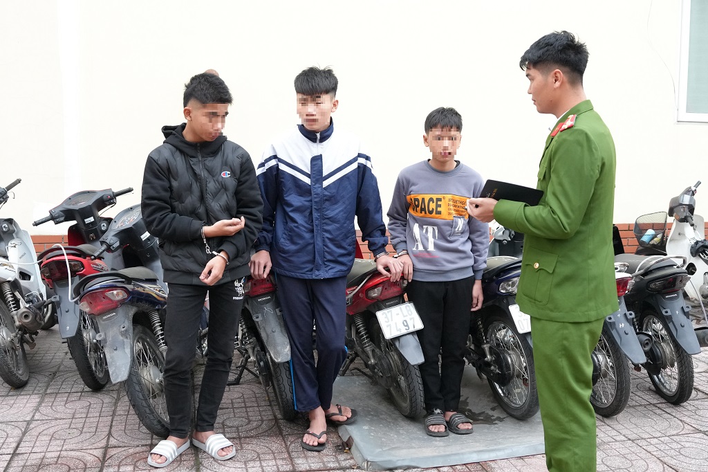 Công an phường Trường Vinh liên tiếp phá 04 vụ trộm, bắt 08 đối tượng