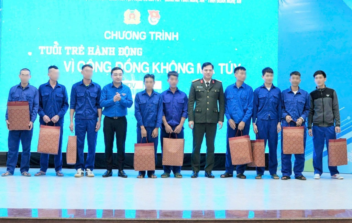 Tuổi trẻ Công an nhân dân chung tay hành động vì cộng đồng không ma tuý